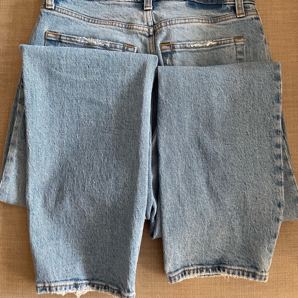 Abercrombie High Rise Dad Jeans - Picture 5 of 9
